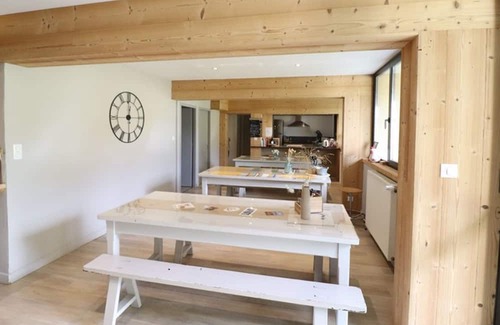 Albepierre-Bredons Apartment | Apartment Albepierre-Bredons, 7 bedrooms, 15 persons