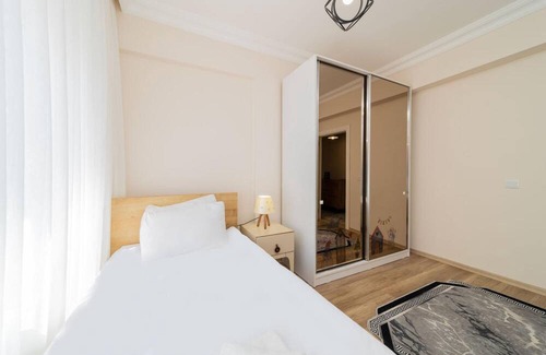 Muratpasa Apartment | Spacious and Cozy Apartment in Muratpasa, Antalya
