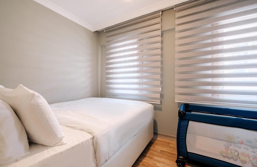 Sakarya Province Apartment | Central Flat Near Golden Horn and Bilgi University