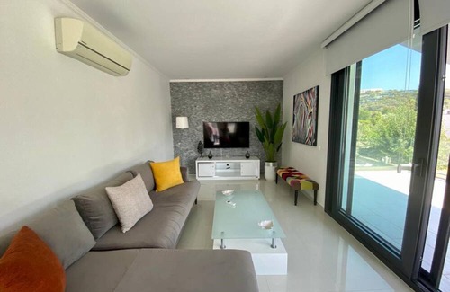 Dagbelen Apartment | 2 Bedroom Flat In Yalikavak 5 Minutes Walking Distance to the Sea