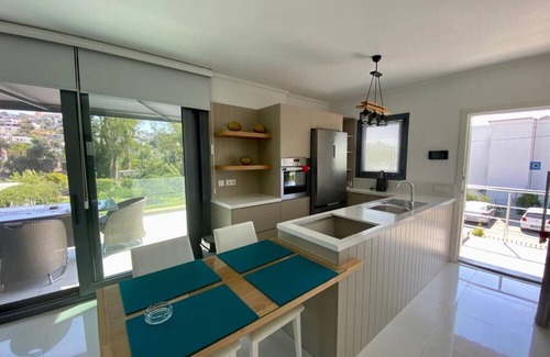 Dagbelen Apartment | 2 Bedroom Flat In Yalikavak 5 Minutes Walking Distance to the Sea