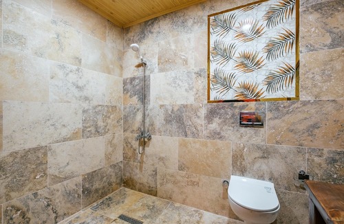Uchisar House | Authentic Room in Cappadocia Tughan Stone House