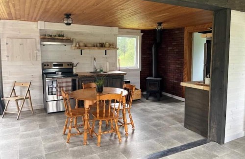 Lac-Saint-Jean-Est Regional County Municipality Ski Chalet | Le Gaston, Chalet en Campagne