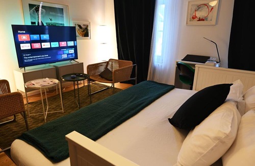 Broekwijk Apartment | Enchanting Suite in the Heart of Brussels