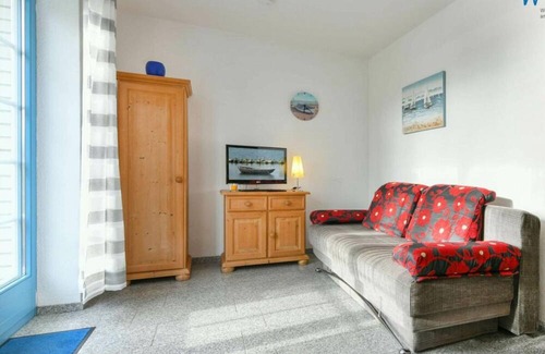 Seedorf Apartment | Apartment 2 in Sellin with garden