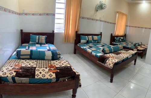 Long Xuyen Hotel | NHA NGHI THANH XUAN