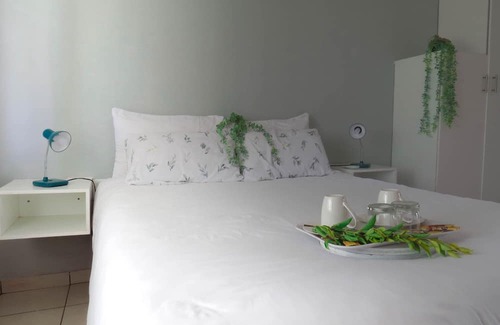 Siphofaneni Cabin | Asphumule Lodge