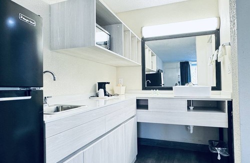 McDonough Apartment | Newly renovated Long term Hotel rooms.
