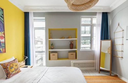 Nisantasi Apartment | Bohemian Flat in Nisantasi with Central Location