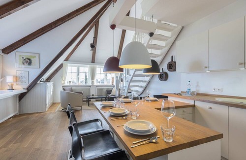 Keitum Apartment | Stilvolle und Modern Eingerichtet Dachgeschoßwohnung am Keitumer Wattenmeer