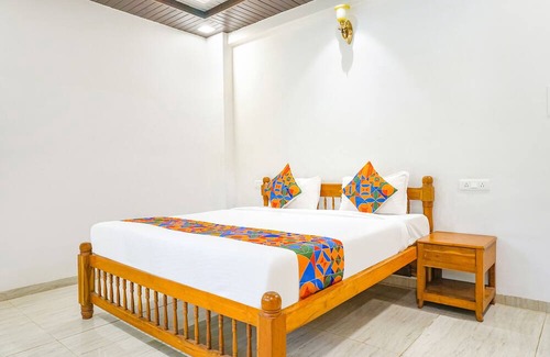 Bhilar Hotel | Fabhotel Highland Park