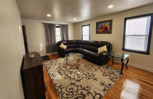 Wauwatosa House | Wauwatosa Cape Cod centrally located!