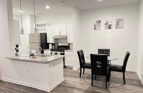 Orange Park Apartment | Charming Urban Oasisn