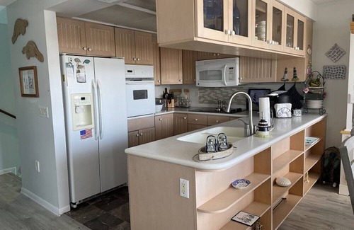 Nettles Island House | Bath Riverfront Home WIFI | 3 Bed, 2 Bath