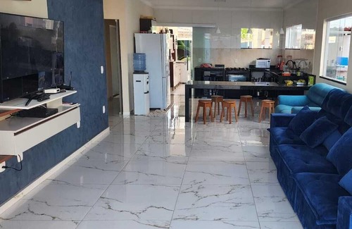 Prado House | Linda Casa Três Suítes em Prado