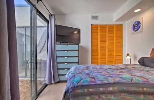 Lauderhill Apartment | 2 Bedroom 793782 by Houzlet