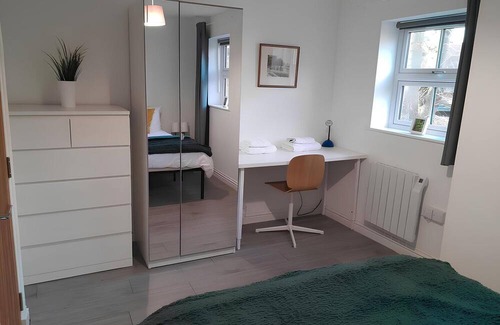 Leek House | Pickwood Lodge East - Charming Eco Home