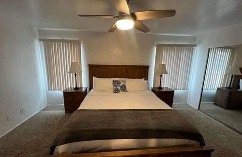 Racquet Club South House | Cozy Comfy Haven with Sparkling Pool & Hot Tub