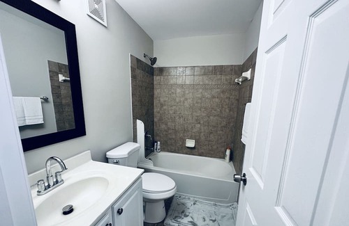 Groveton Apartment | Stunning 3BR Apartment. Peaceful & Quiet!