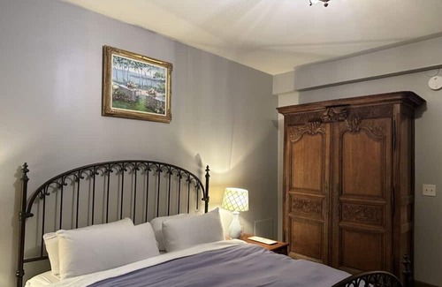 Detroit Bed & Breakfast | Frederick Stearns House in Detroit is a perfect venue for any private events.