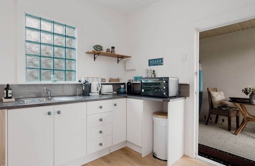 Patonga Cabin | Happy Daze 2 by Coast Holidays