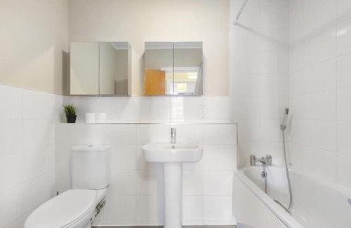 Stockwell Apartment | 2 bedroom flat Central London