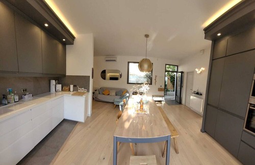 Endoume House | Maison Pleine de Charme au Vallon des Auffes