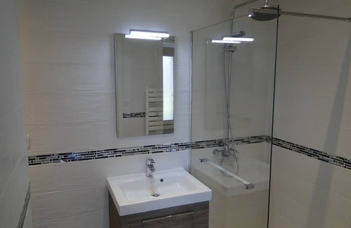 Foncine-le-Haut Apartment | Gîte 1805bis montagnes du jura avec spa & sauna 3*