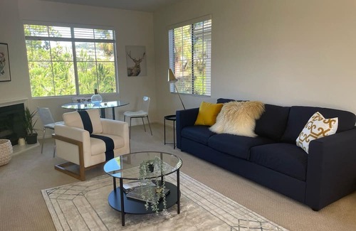 Turtle Ridge Apartment | Luxury Entire 2B/2B Bedroom Newport Coast