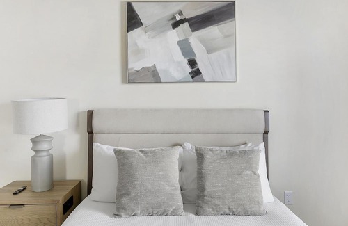 Fort Worth Apartment | Modern Apartment in Prime Location (ID1401X785)