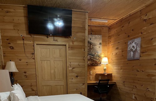 Decatur Apartment | Country with cabin feel getaway! Boat ramps, fishing and hunting nearby. Pets ok