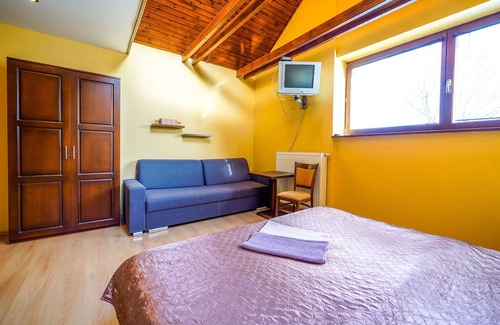 Pavcina Lehota Apartment | Penzión Troika sa nachádza v dedinke Pavčina Lehota Ski rezort Jasna