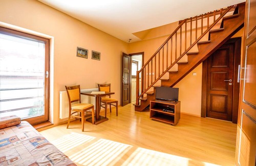 Pavcina Lehota Apartment | Penzión Troika sa nachádza v dedinke Pavčina Lehota Ski rezort Jasna