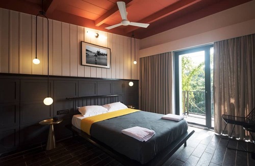 Uttan Hotel | East India House