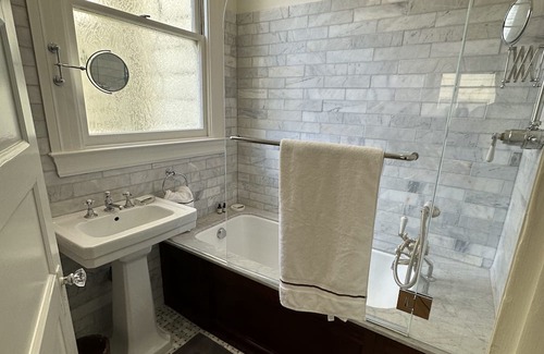 North Beach House | Telegraph Hill Shangri-La