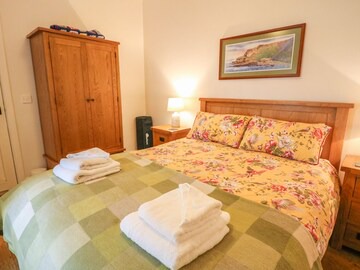 Broughshane Cottage | Rosslare Cottage in Ballymena