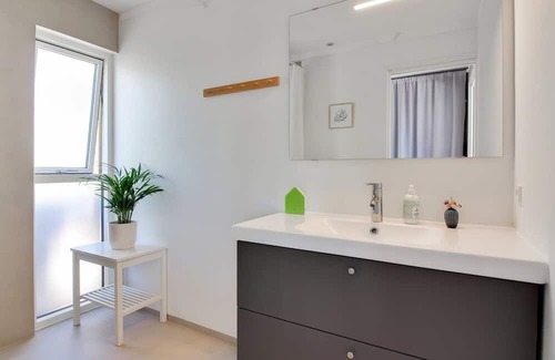 Grønhøj House | "Hoat" - 300m from the sea by Interhome