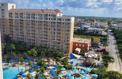 Palm Beach Hotel | Marriott Surf Club - Aruba, The BEST of the Best > Ocean View and Lazy River