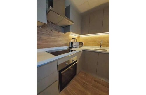 Muharraq Apartment | A Luxurious Sea View 1 Bedroom Apartment unit 1