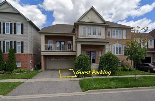 Ajax Apartment | Private 2-BD, 1 Bath, with 1 packing Close to Hwy 401/407/412 with all you need