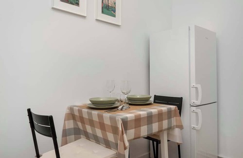 Srodmiescie Apartment | Tuwima 25 | Łódź | Beige Apartment | Remote Work