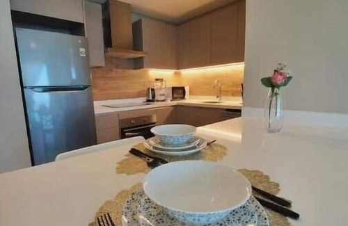 Muharraq Apartment | A Luxurious Sea View 2 Bedroom Apartment