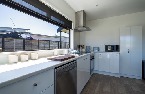 Motuoapa House | Welcome to Cozy Motuoapa Home Your Lakeside Escape