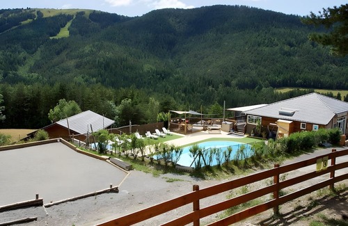 Seyne House | Entire Chalet Near Ski and Lake