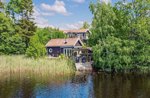 Tranas House | Beautiful home in Tranås with sauna