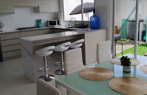 Manta House | ✨ Spacious residence in Manta | Private pool, BBQ and privileged location