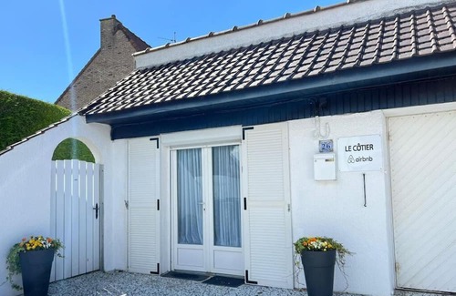 Bleriot-Plage House | Le Côtier, charming cottage on the beach