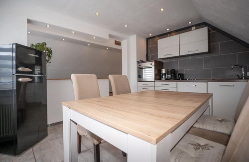 Uttel Apartment | 216 large apartment Schwalbennest - 216 apartment Schwalbennest, 3 bedrooms,