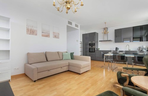 Srodmiescie Apartment | Sea Towers 204 | Gdynia | Spacious Apartment | Parking | By the Port