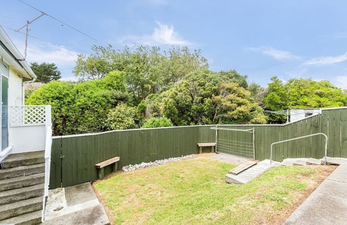 Titahi Bay House | Kick back on Kapiti! Your home away from home, just steps from the beach.